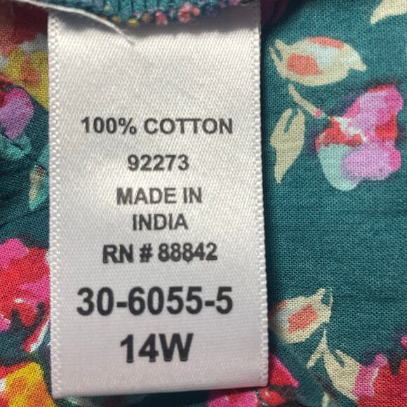 Roaman's Womens Dark Dainty Floral Button Up Tunic Sz 14W Roll Tab Sleeve Pleats - Picture 8 of 10